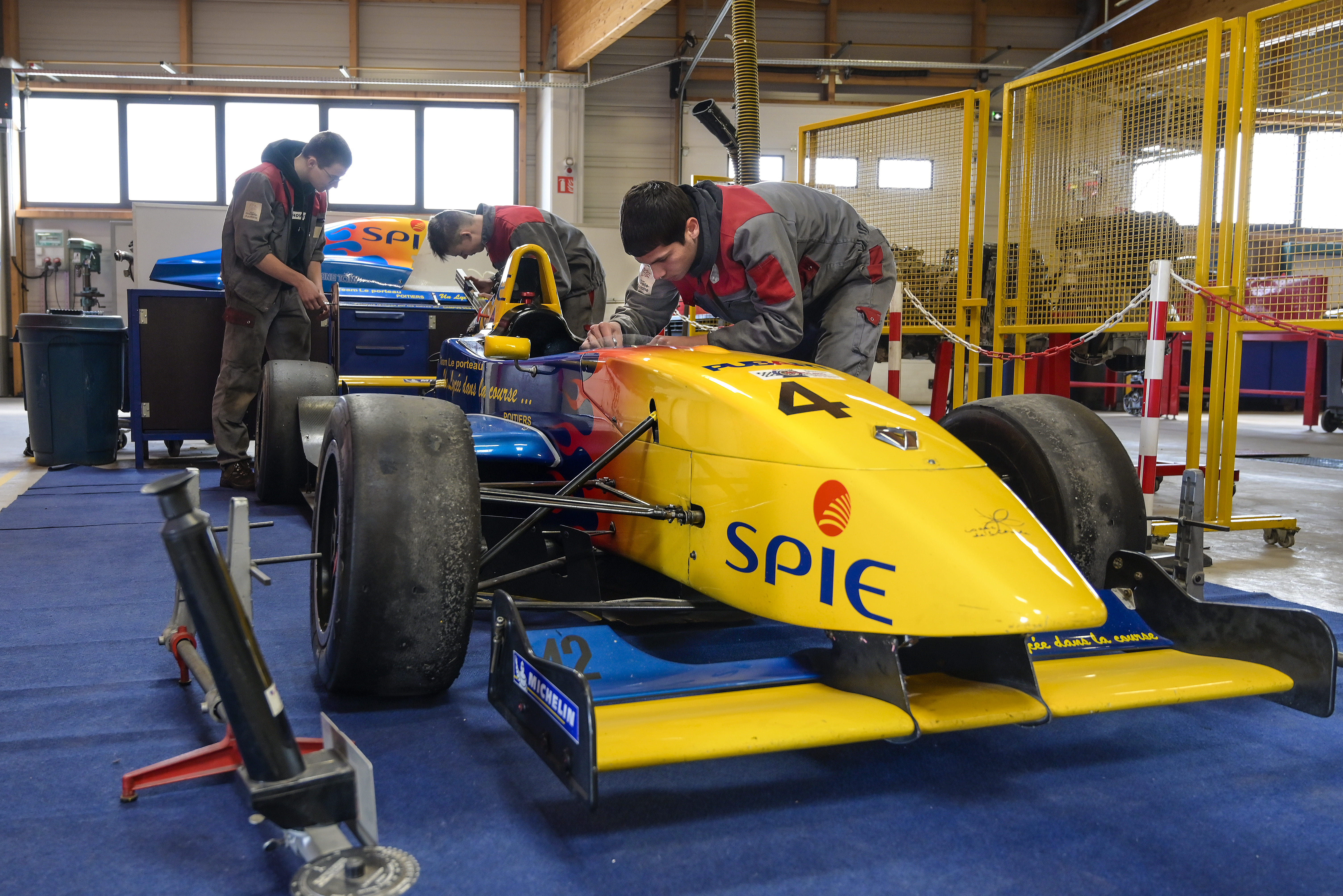 centre de formation - maintenance vehicules